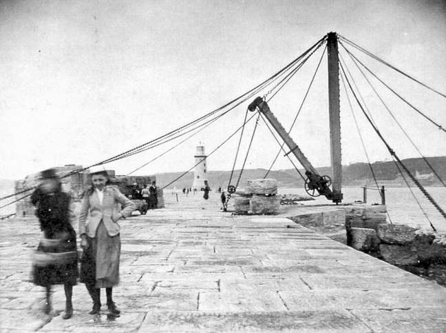 People used to be allowed to walk on the Breakwater.