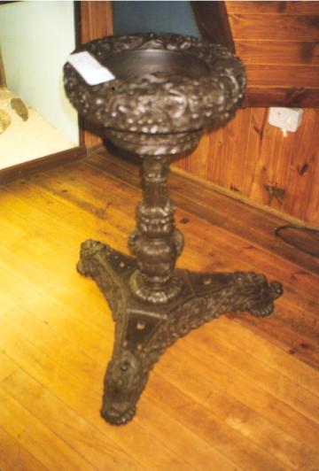 Baptismal font from the ' Queen of the Thames ' a luxury passenger liner wrecked near Ryspunt, near Arniston in 1871