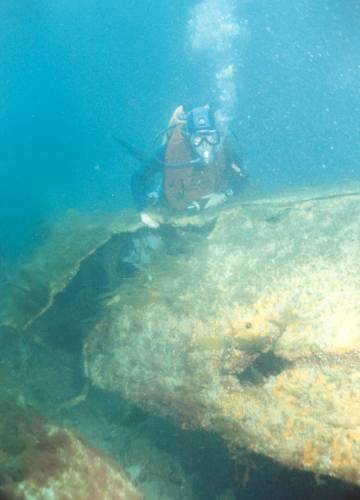 Part of the mid section of the wreck.