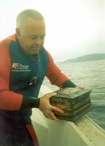 Dave with the 'casket'. Dave with the 'casket'.