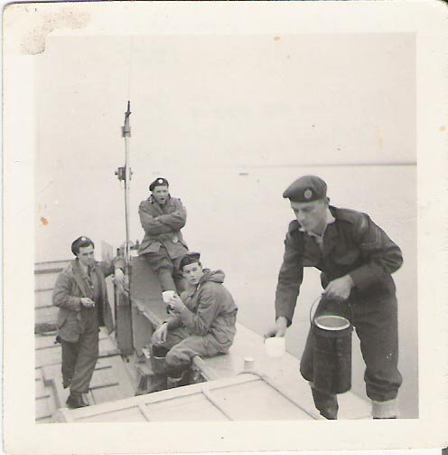 The crew of ALC1948. Photo Jim Knight.