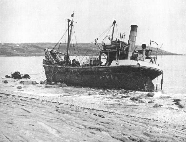 Luckily she refloated on the next high tide. Luckily she refloated on the next high tide.