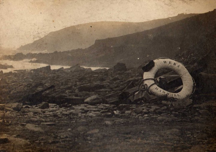 Wreckage scattered on the beach.  Photo Paul Thomas.