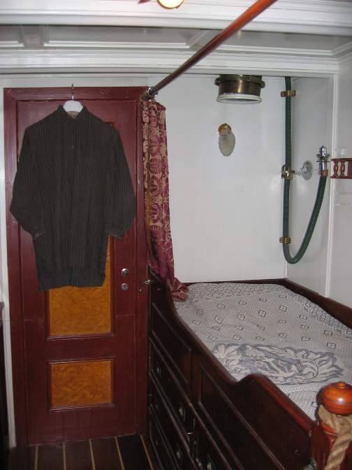 Captains Cabin. Captains Cabin.