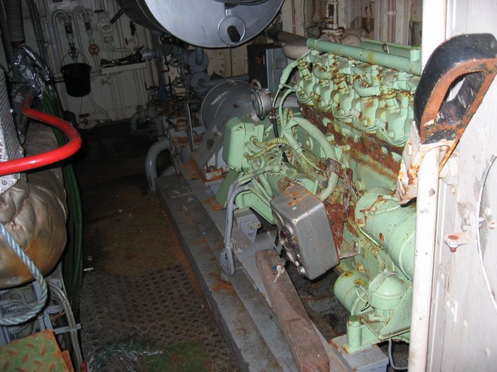 There should be three engines. There should be three engines.