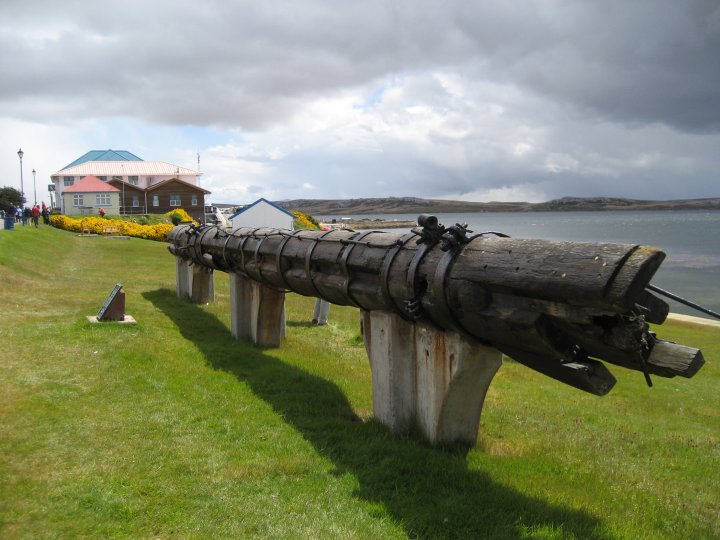 what's left of the Mizzen mast